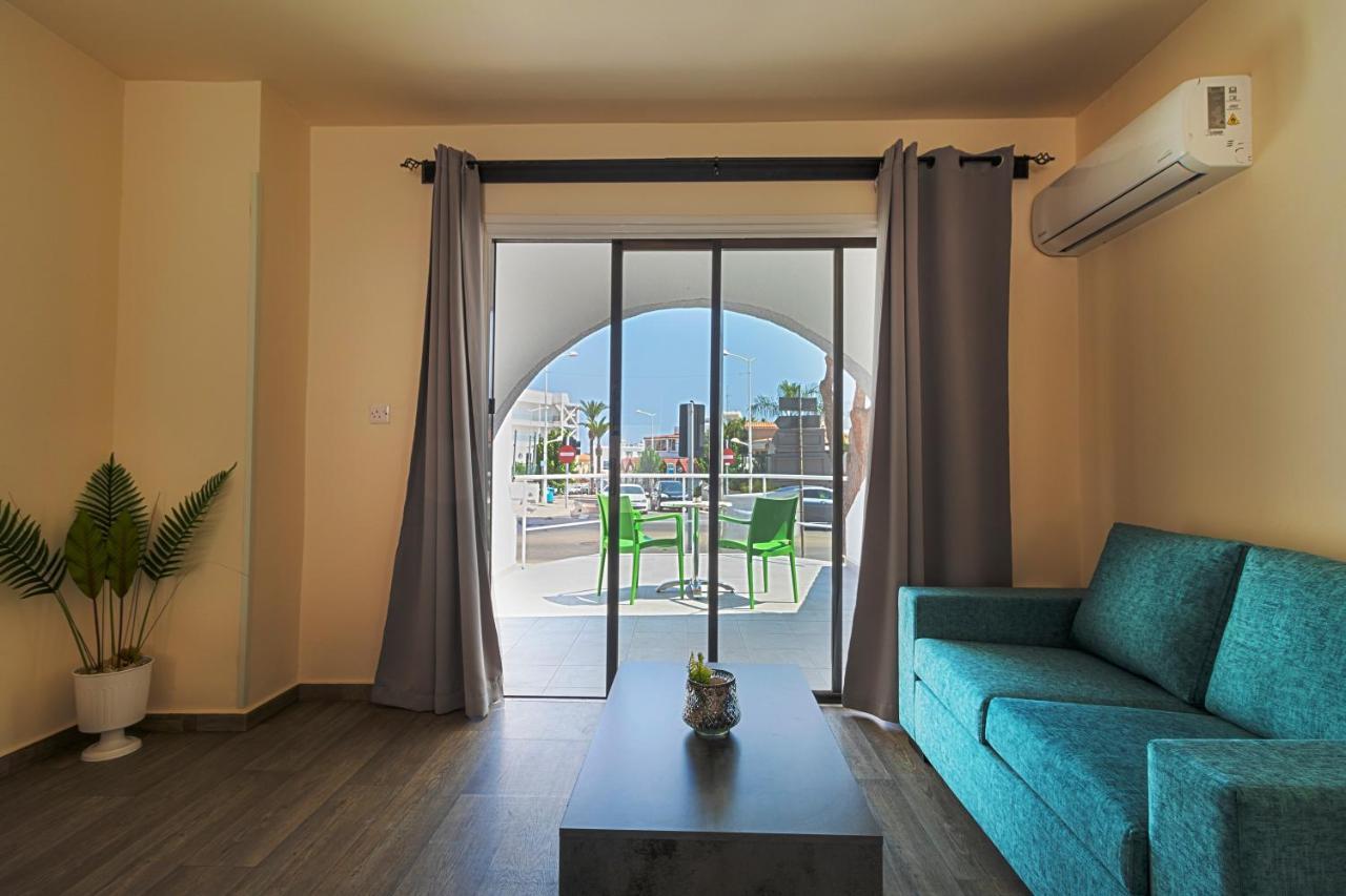 Leucolla Hill & Sea Apartment Protaras Ngoại thất bức ảnh