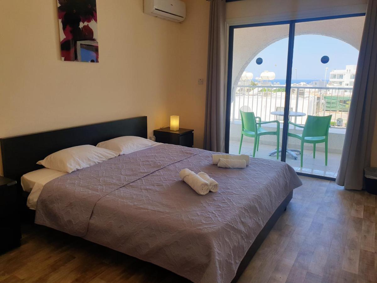 Leucolla Hill & Sea Apartment Protaras Ngoại thất bức ảnh