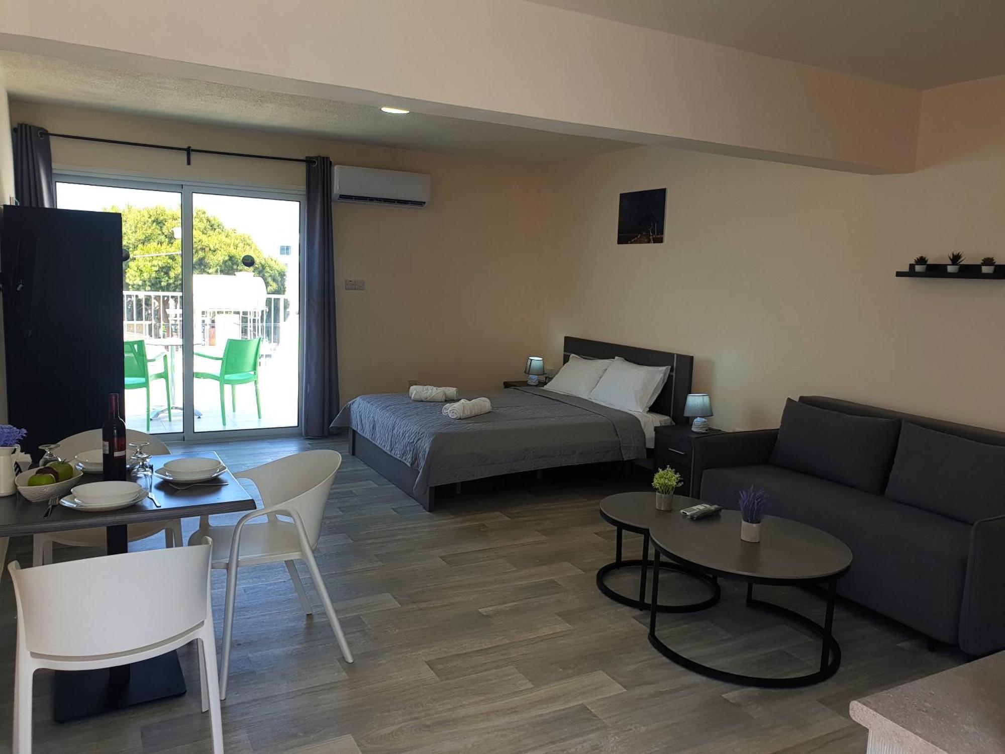 Leucolla Hill & Sea Apartment Protaras Ngoại thất bức ảnh