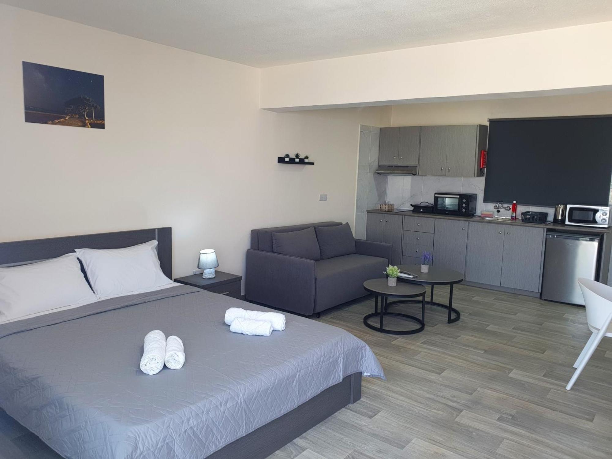 Leucolla Hill & Sea Apartment Protaras Ngoại thất bức ảnh