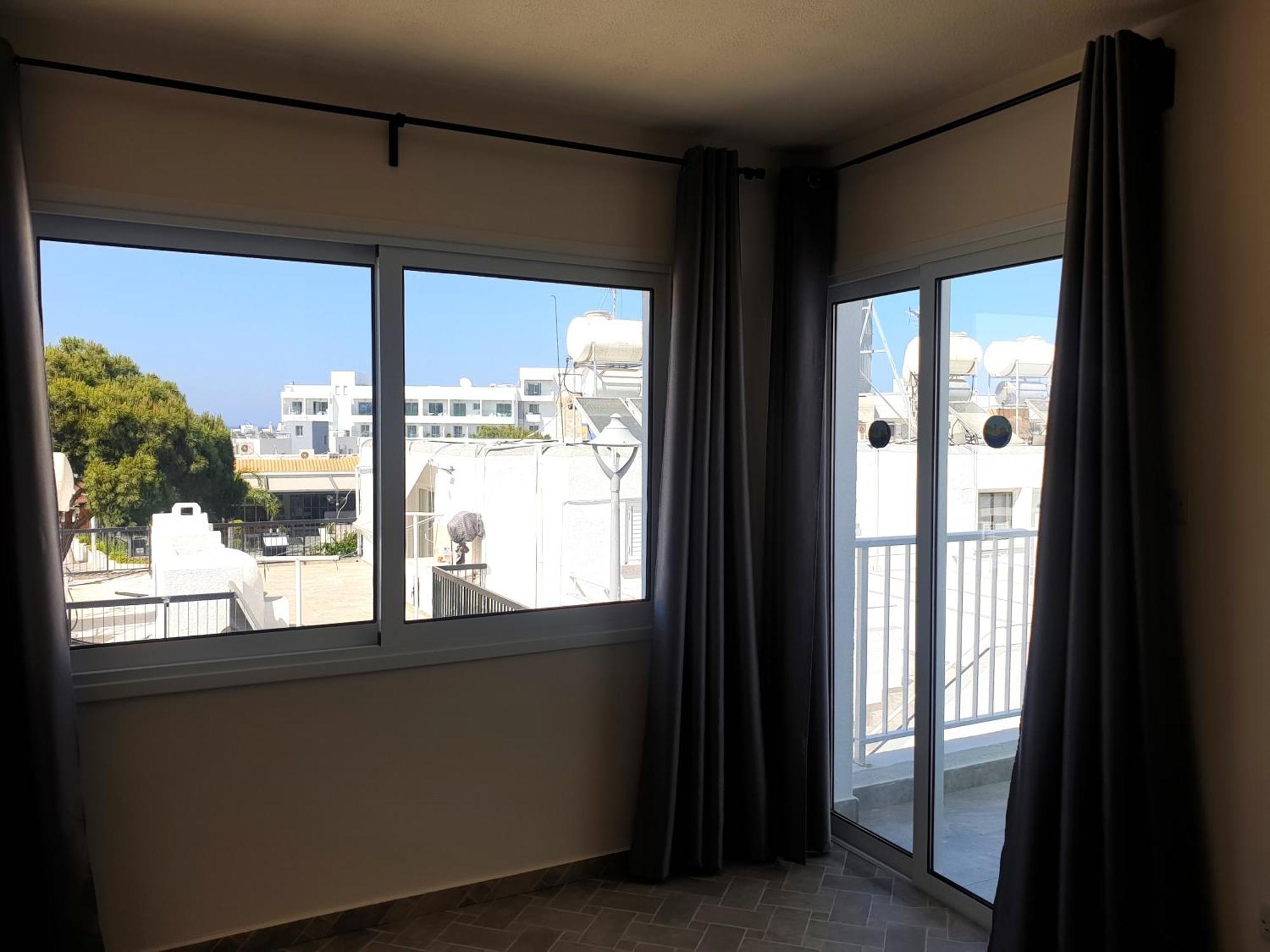 Leucolla Hill & Sea Apartment Protaras Ngoại thất bức ảnh